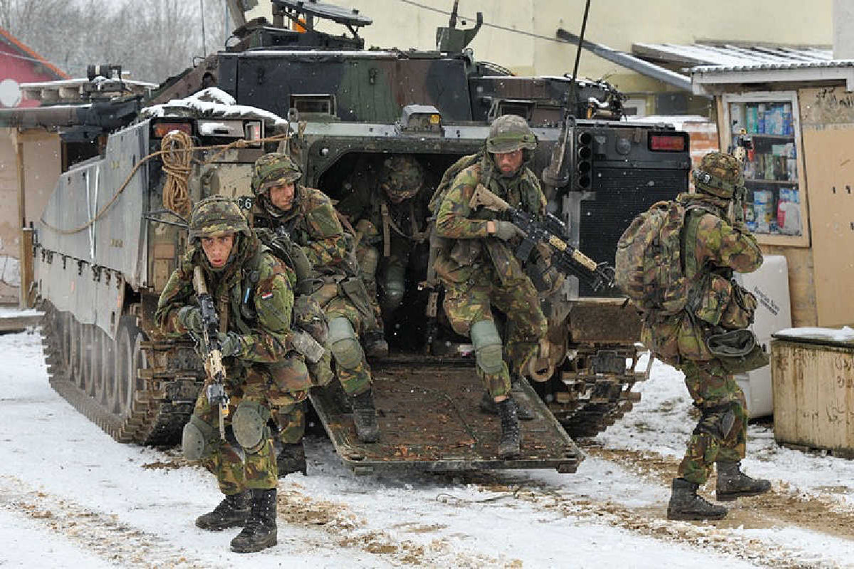 Dutch Military Surplus Collection — Better Bushcraft