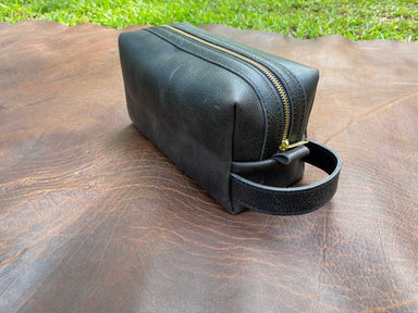 Off-Trayals Large Leather Shaving Kit/Overnight Bag Handmade in back leather 
