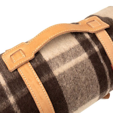 Swiss Link | Leather Blanket/Sleeping Bag Carrier convenient grab handle